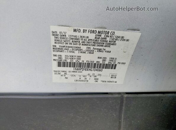 1FAHP2F8XHG104060 2017 FORD TAURUS White Vista del compartimento del motor