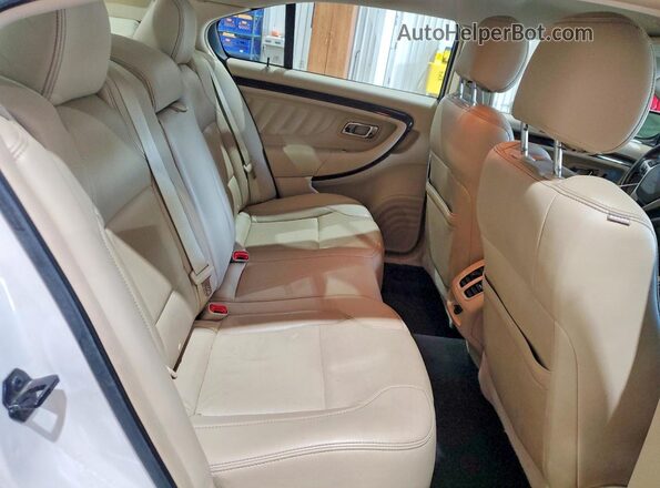 1FAHP2F95GG148734 2016 FORD TAURUS Белый Вид задних сидений