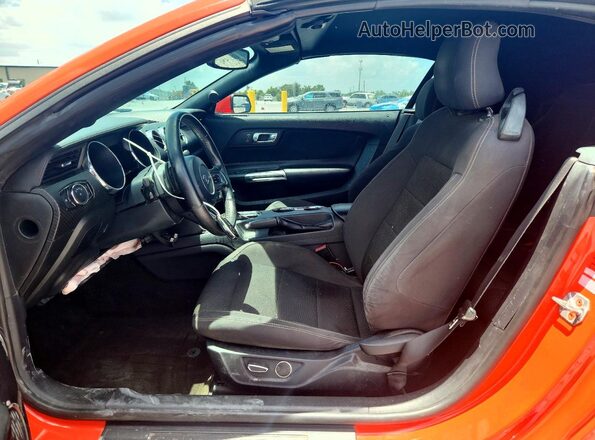 1FATP8EM0G5226870 2016 FORD MUSTANG Orange Front interior view