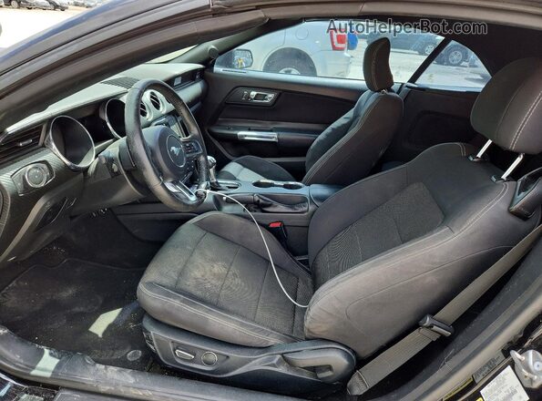 1FATP8EM0H5249132 2017 FORD MUSTANG Black Front interior view