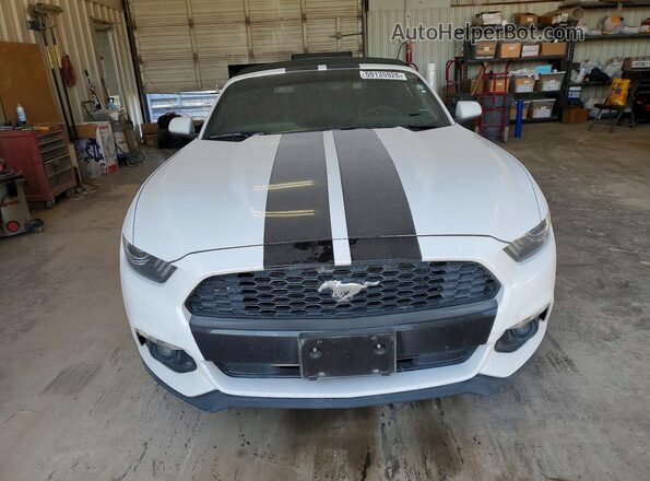 1FATP8EM3G5329183 2016 FORD MUSTANG White Widok z przodu