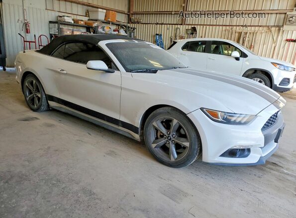 1FATP8EM3G5329183 2016 FORD MUSTANG White Przód prawy