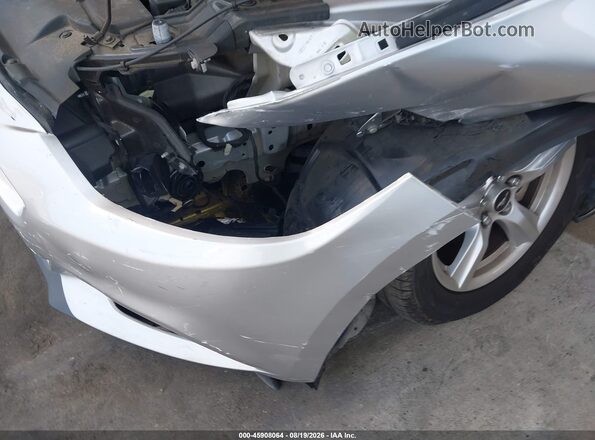 1FATP8EM7G5236215 2016 FORD MUSTANG Серебряный Вид спереди