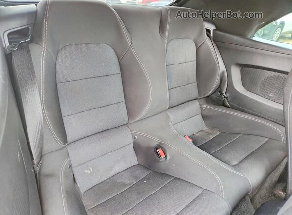 1FATP8EM8H5270438 2017 FORD MUSTANG Черный Вид задних сидений