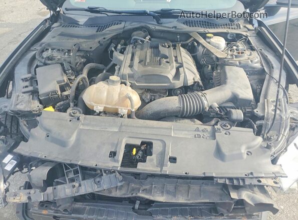 1FATP8UH0J5167671 2018 FORD MUSTANG Black Вид задньої частини салону