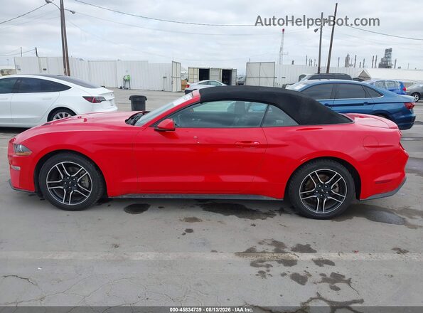 1FATP8UH0N5102292 2022 FORD MUSTANG Red 360 interior view