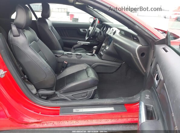 1FATP8UH0N5102292 2022 FORD MUSTANG Red Front interior view