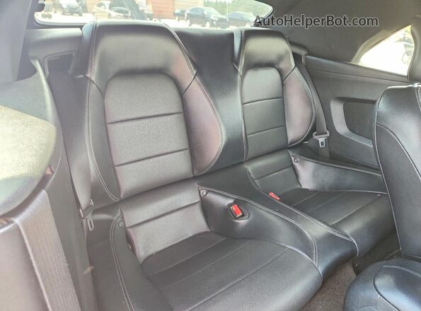1FATP8UH1H5287635 2017 FORD MUSTANG Black უკანა სავარძლების ხედი