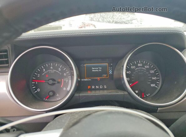 1FATP8UH1K5165994 2019 FORD MUSTANG White ხელსაწყოთა პანელის ხედი