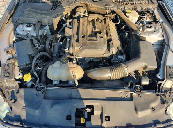 1FATP8UH1L5106252 2020 FORD MUSTANG Silver Rear interior view