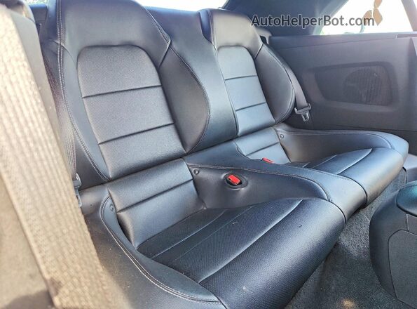 1FATP8UH2H5230425 2017 FORD MUSTANG Red Հետևի նստատեղերի տեսք