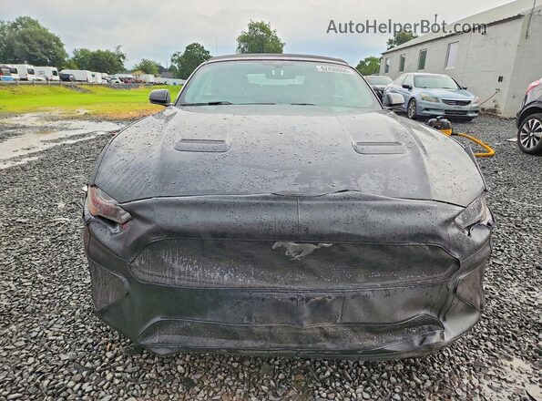 1FATP8UH2J5118309 2018 FORD MUSTANG Черный Вид спереди