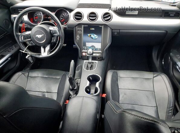 1FATP8UH2K5131207 2019 FORD MUSTANG Gray Dashboard view