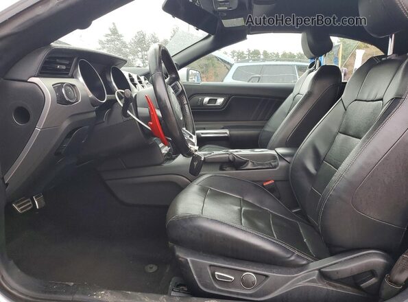 1FATP8UH2K5131207 2019 FORD MUSTANG Gray Front interior view