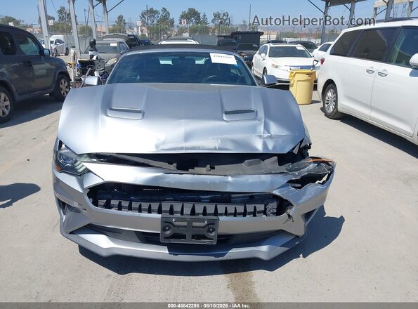 1FATP8UH2L5119107 2020 FORD MUSTANG Серебряный Вид щитка приборов