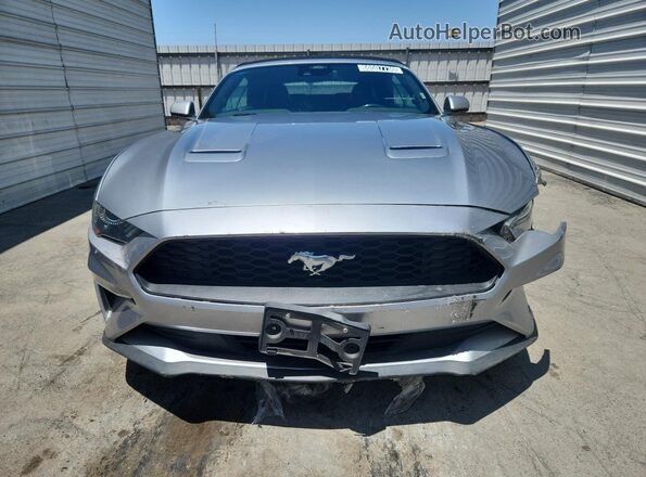 1FATP8UH2P5111577 2023 FORD MUSTANG Серебряный Панорамный вид салона 360°