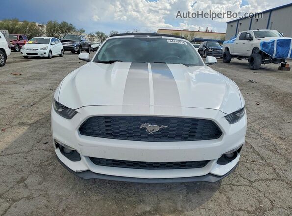 1FATP8UH3G5295184 2016 FORD MUSTANG White Front view