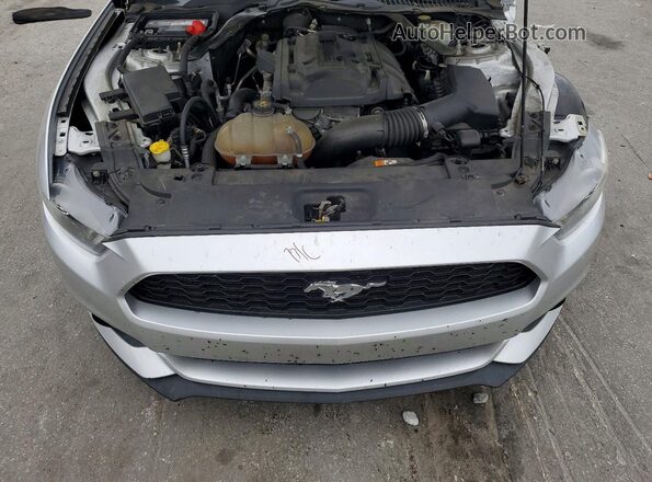 1FATP8UH3H5267449 2017 FORD MUSTANG Silver უკანა სალონის ხედი