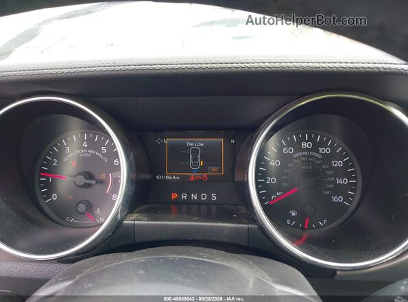 1FATP8UH3J5155241 2018 FORD MUSTANG Серебряный Вид задних сидений