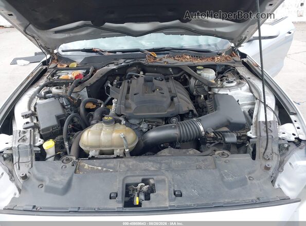 1FATP8UH3J5155241 2018 FORD MUSTANG Серебряный Вид сзади