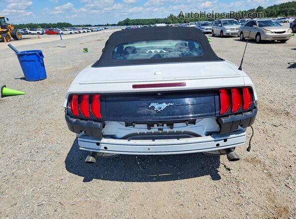 1FATP8UH3J5166045 2018 FORD MUSTANG White Rear view
