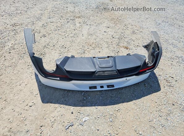 1FATP8UH3J5166045 2018 FORD MUSTANG White Engine compartment view