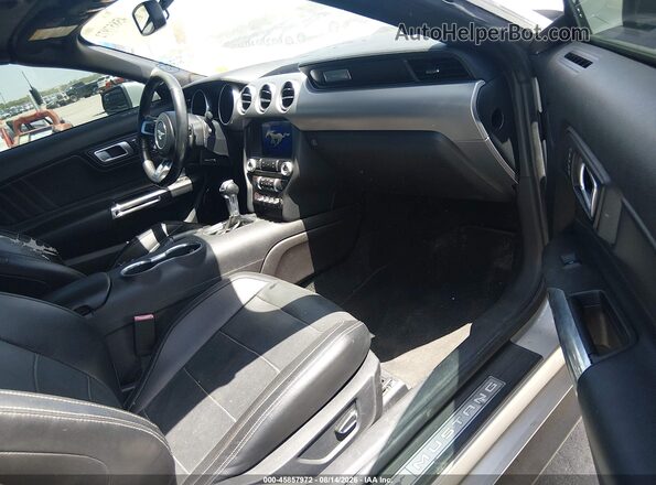 1FATP8UH4K5162300 2019 FORD MUSTANG Silver Вид салону спереду
