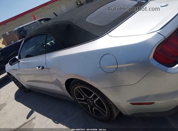 1FATP8UH4K5162300 2019 FORD MUSTANG Silver Панорамний вид салону 360°