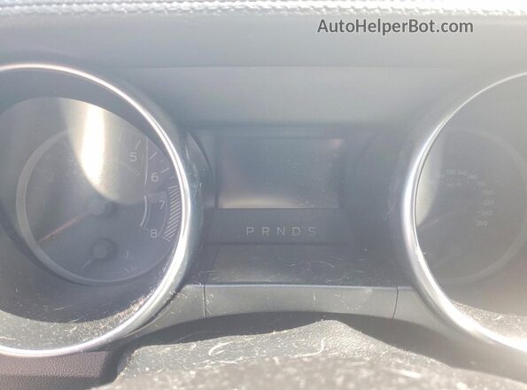 1FATP8UH4L5147748 2020 FORD MUSTANG Gray Instrument cluster view