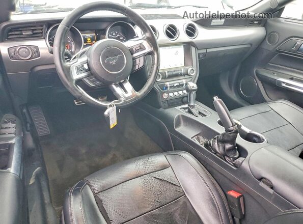 1FATP8UH6J5111766 2018 FORD MUSTANG White Առջևի վահանակի տեսք