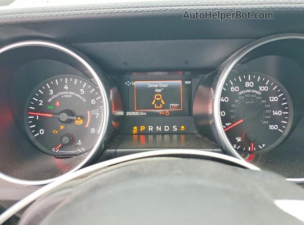 1FATP8UH6J5111766 2018 FORD MUSTANG White Սարքավորումների վահանակի տեսք