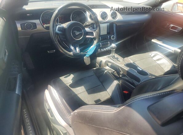 1FATP8UH6L5147315 2020 FORD MUSTANG Silver Dashboard view