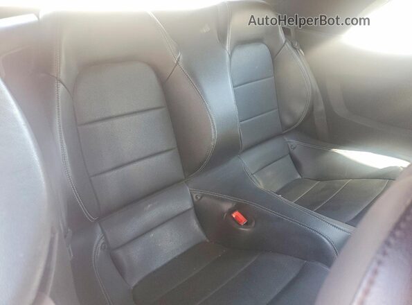 1FATP8UH6L5147315 2020 FORD MUSTANG Silver Rear seats view