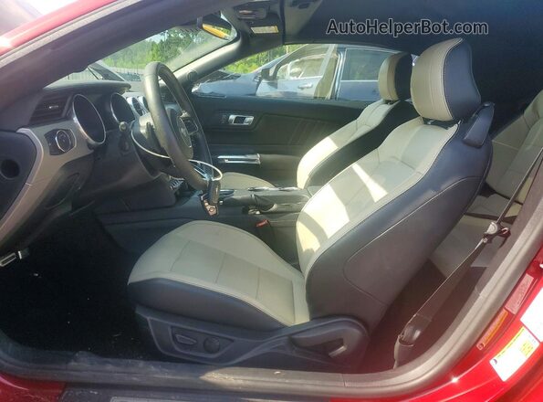 1FATP8UH6M5154377 2021 FORD MUSTANG Burgundy Vista interior delantera