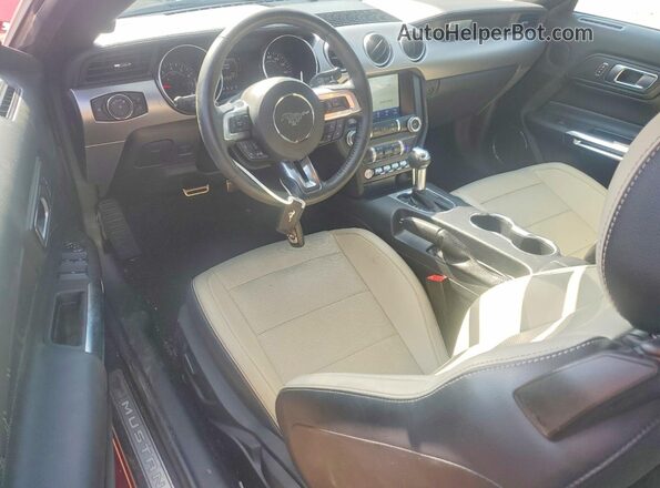 1FATP8UH6M5154377 2021 FORD MUSTANG Burgundy Vista del salpicadero