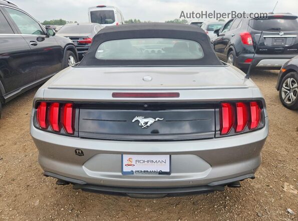 1FATP8UH7L5113562 2020 FORD MUSTANG Silver Вид ззаду