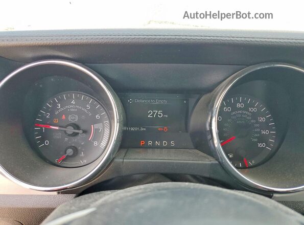 1FATP8UH8H5307444 2017 FORD MUSTANG Silver Instrument cluster view