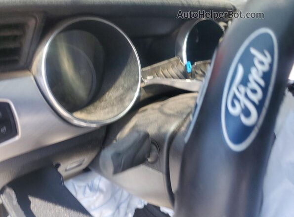 1FATP8UH9L5113580 2020 FORD MUSTANG Белый Вид щитка приборов