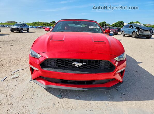 1FATP8UH9M5129649 2021 FORD MUSTANG Red Widok z przodu