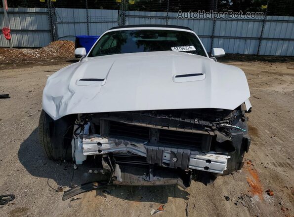 1FATP8UH9N5107099 2022 FORD MUSTANG White Widok z przodu