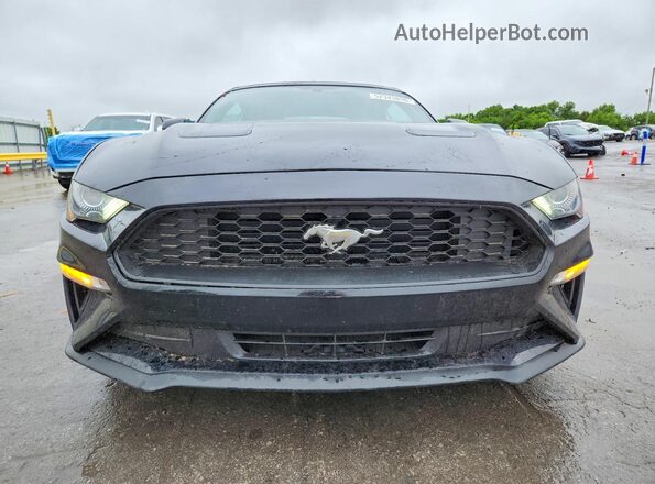 1FATP8UHXJ5111236 2018 FORD MUSTANG Black წინა ხედი