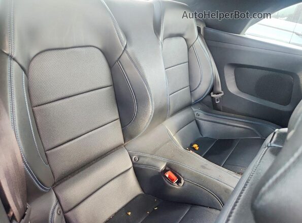 1FATP8UHXJ5139313 2018 FORD MUSTANG Blue Widok tylnych siedzeń