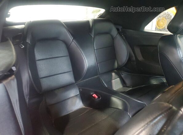 1FATP8UHXK5109603 2019 FORD MUSTANG Red Հետևի նստատեղերի տեսք