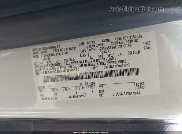 1FBAX2CM5JKB18825 2018 FORD TRANSIT-350 White Vista del compartimento del motor
