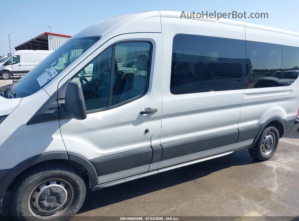 1FBAX2CM6JKB18834 2018 FORD TRANSIT-350 White 360 interior view