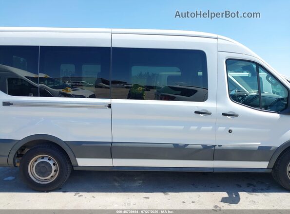 1FBAX2CMXGKB25777 2016 FORD TRANSIT-350 White Widok wnętrza z tyłu