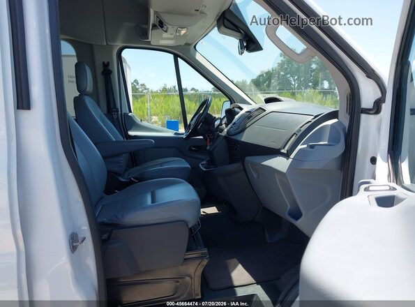 1FBAX2XM5HKB26671 2017 FORD TRANSIT-350 White Front interior view