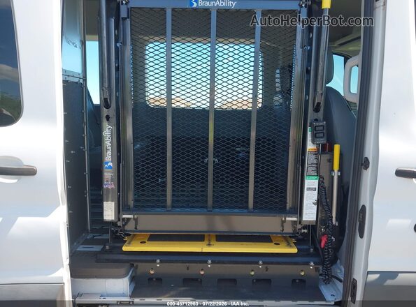 1FBAX2XV7JKB51909 2018 FORD TRANSIT-350 Белый Вид наклейки с VIN-кодом