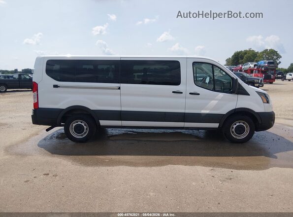 1FBAX2Y81MKA90327 2021 FORD TRANSIT-350 White Widok wnętrza z tyłu