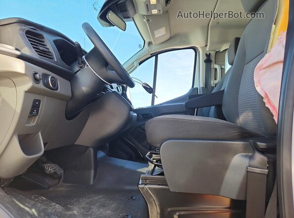 1FBAX2Y81RKB73215 2024 FORD TRANSIT White Вид панелі приладів